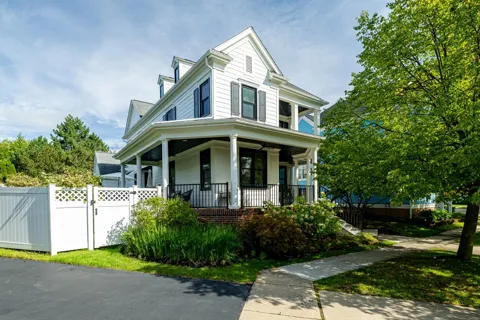 396 Hamilton Street