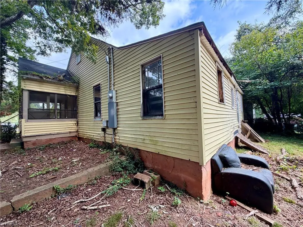 1146 Cook Street Winston-Salem, NC 27105