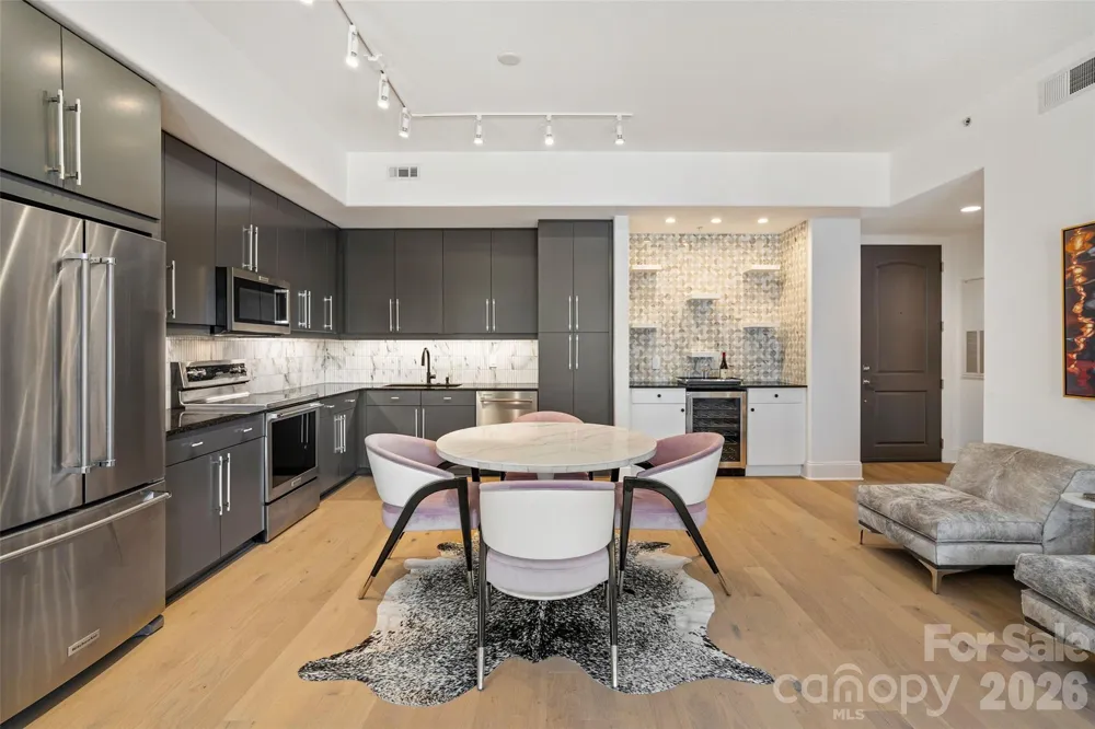 4625 Piedmont Row Drive #405 Charlotte, NC 28210