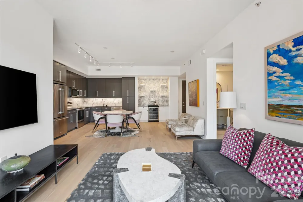 4625 Piedmont Row Drive #405 Charlotte, NC 28210
