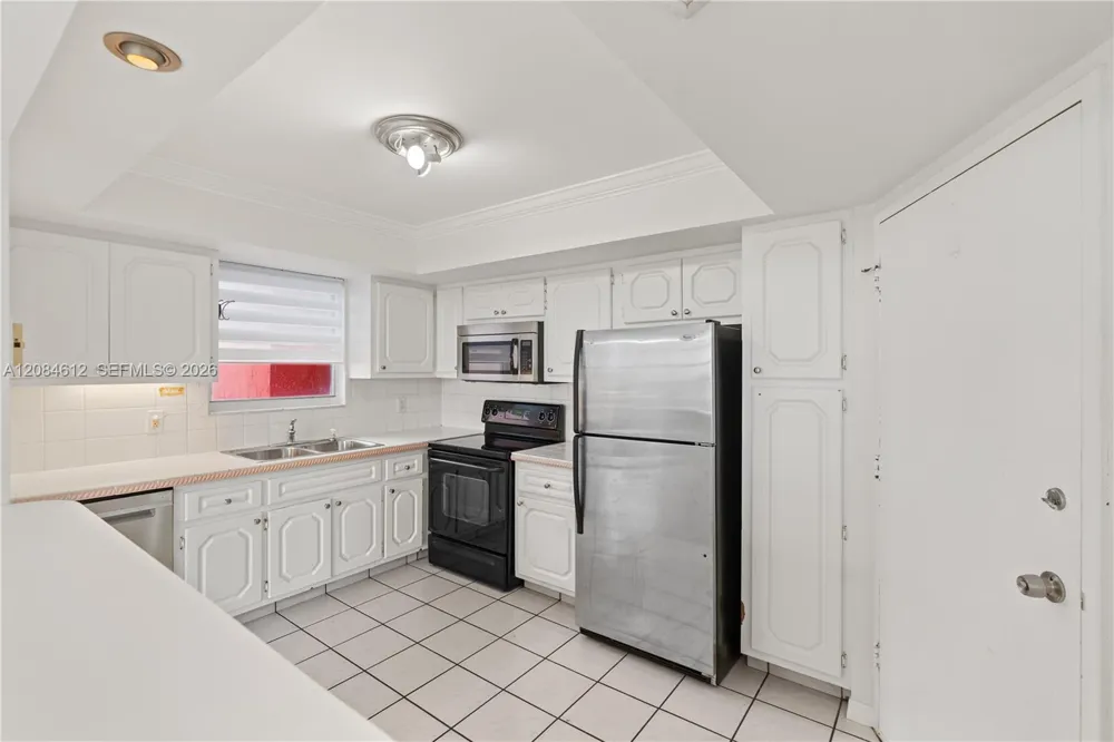 1301 NE Miami Gardens Dr #505W Miami, FL 33179