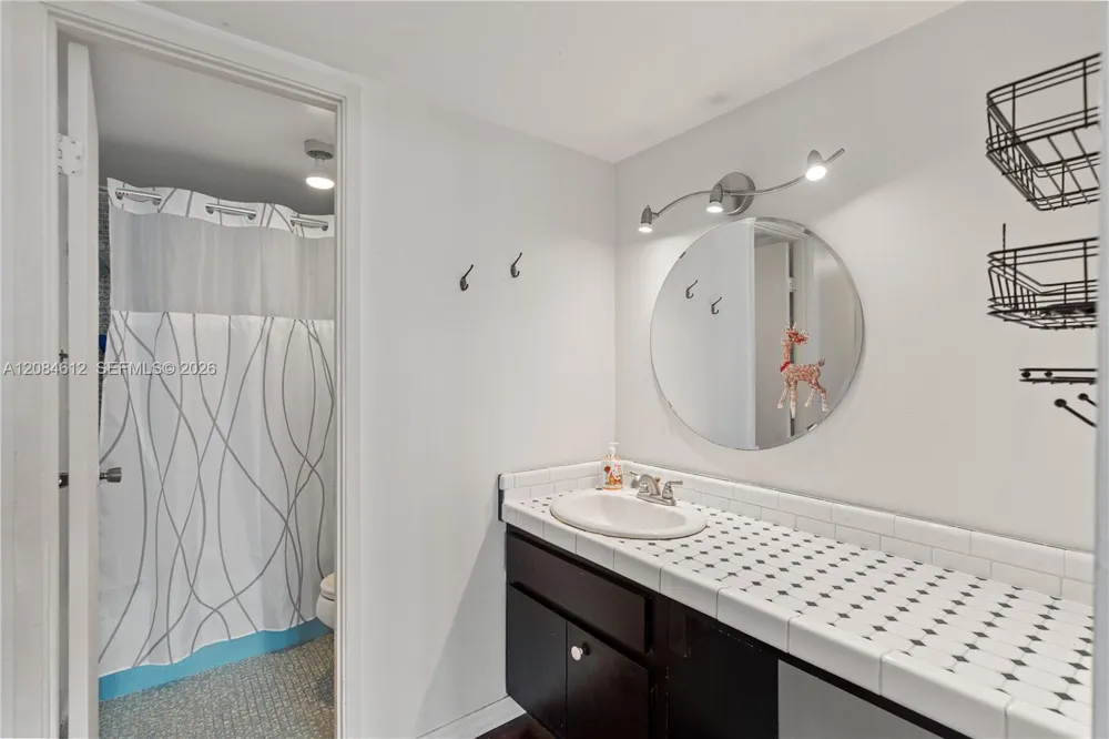1301 NE Miami Gardens Dr #505W Miami, FL 33179