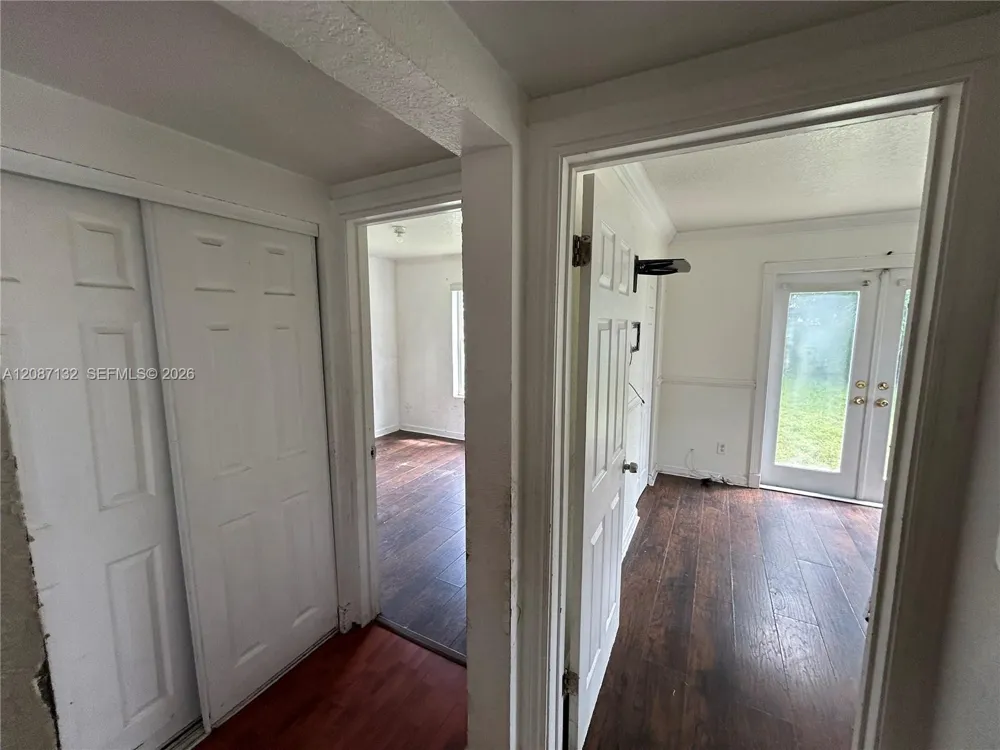 280 SW 8th St Deerfield Beach, FL 33441