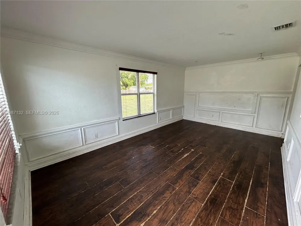 280 SW 8th St Deerfield Beach, FL 33441