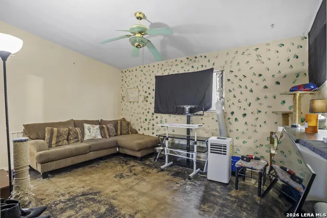4311 Limpio San Antonio, TX 78233