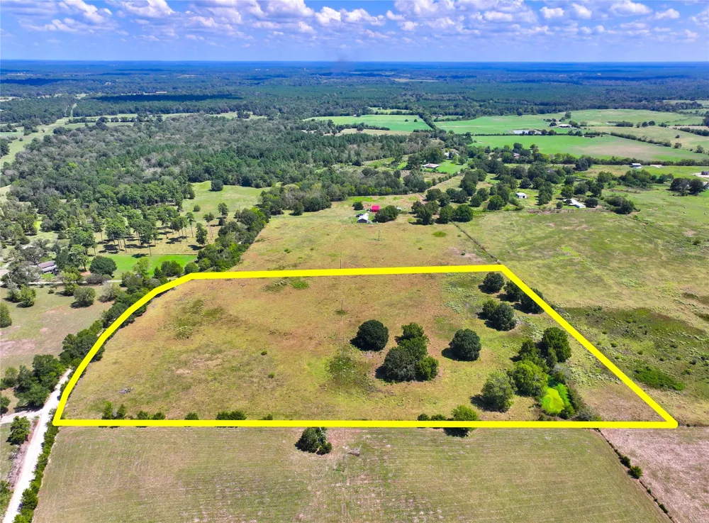 2085 CR 3620 Lovelady, TX 75851