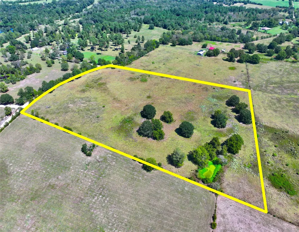 2085 CR 3620 Lovelady, TX 75851