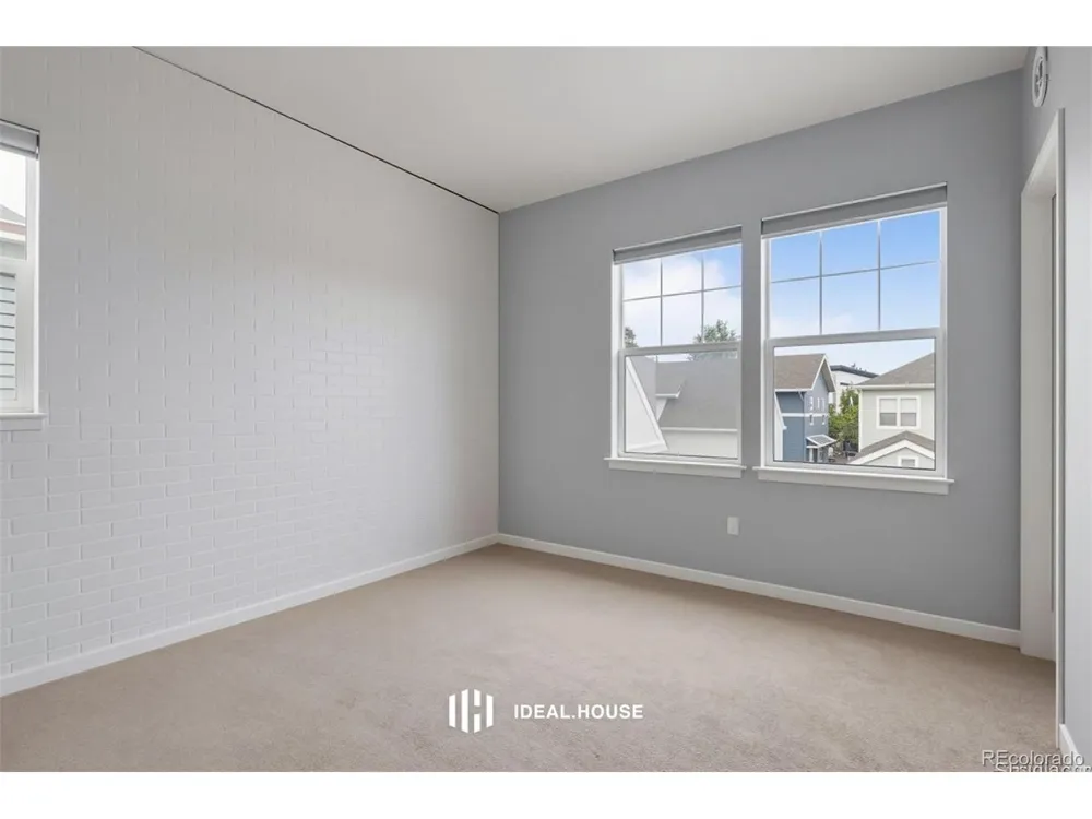 7454 E 28th Avenue #3 Denver, CO 80238