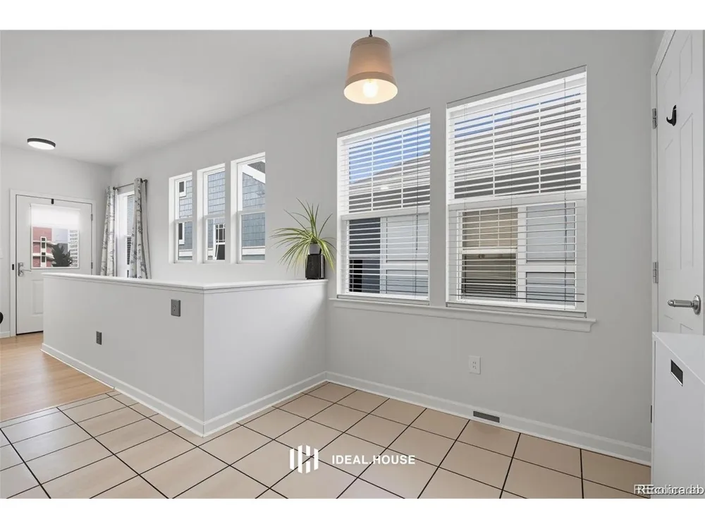 7454 E 28th Avenue #3 Denver, CO 80238