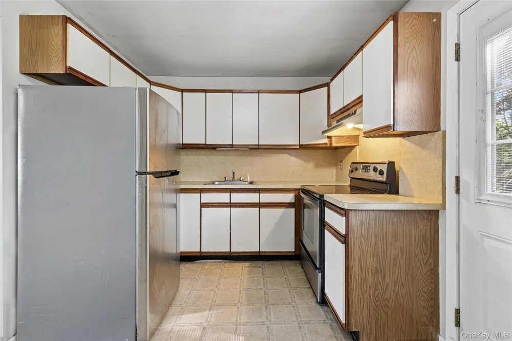 2719 Connecticut Avenue Medford, NY 11763