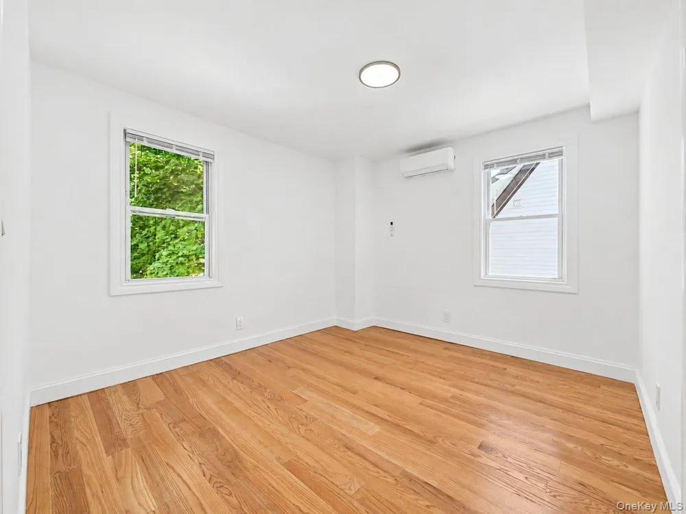 122-19 Lucas Street Springfield Gardens, NY 11413