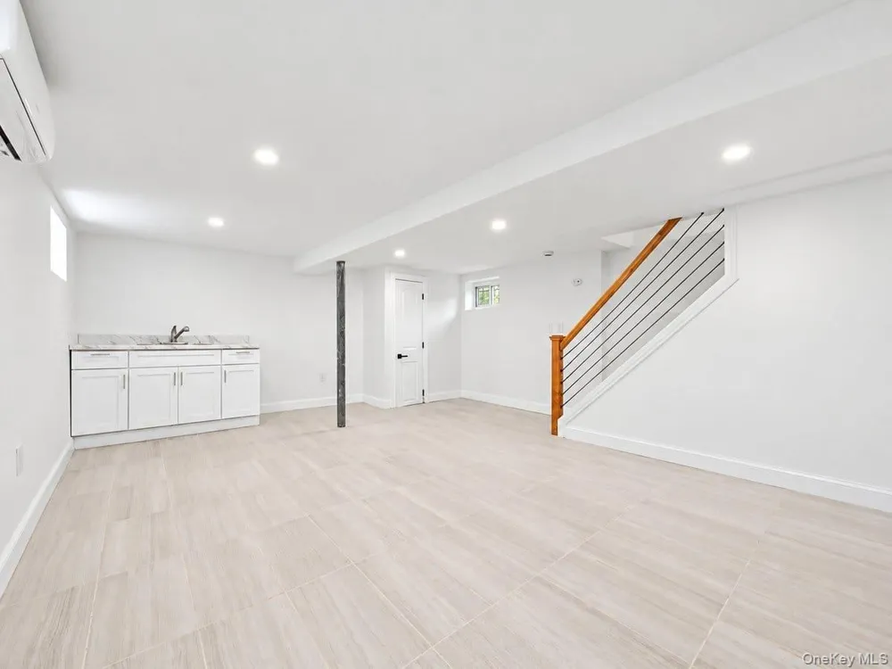 122-19 Lucas Street Springfield Gardens, NY 11413