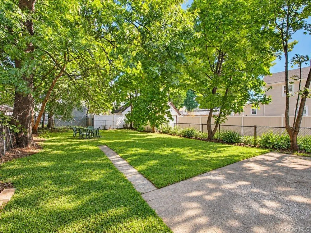 122-19 Lucas Street Springfield Gardens, NY 11413