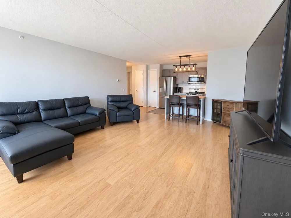 260 Beach 81st Street #3D Rockaway Beach, NY 11693