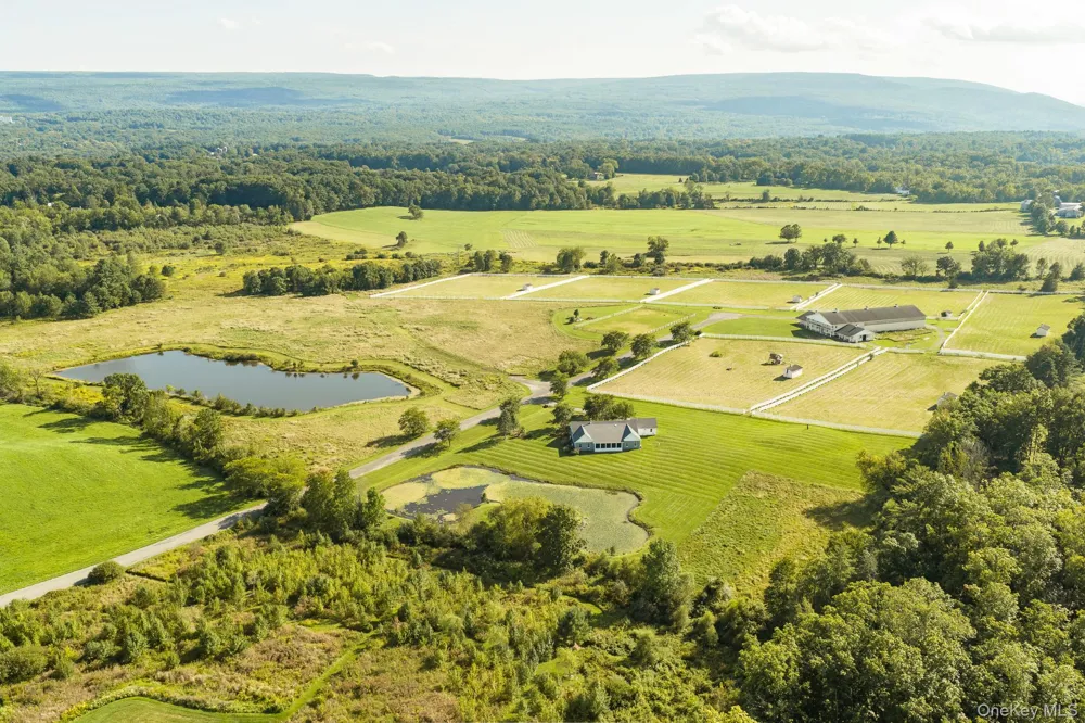 30 Loosestrife Lane Kerhonkson, NY 12446