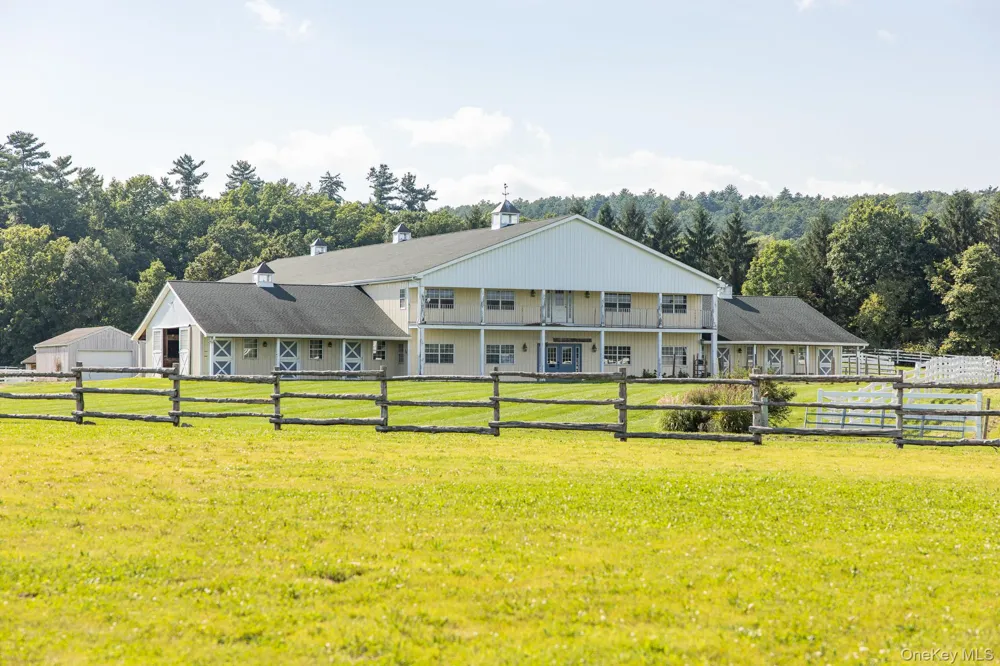 30 Loosestrife Lane Kerhonkson, NY 12446