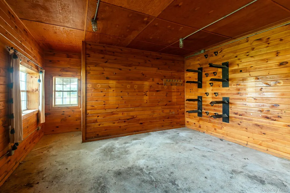 30 Loosestrife Lane Kerhonkson, NY 12446