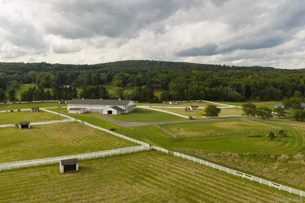 30 Loosestrife Lane Kerhonkson, NY 12446