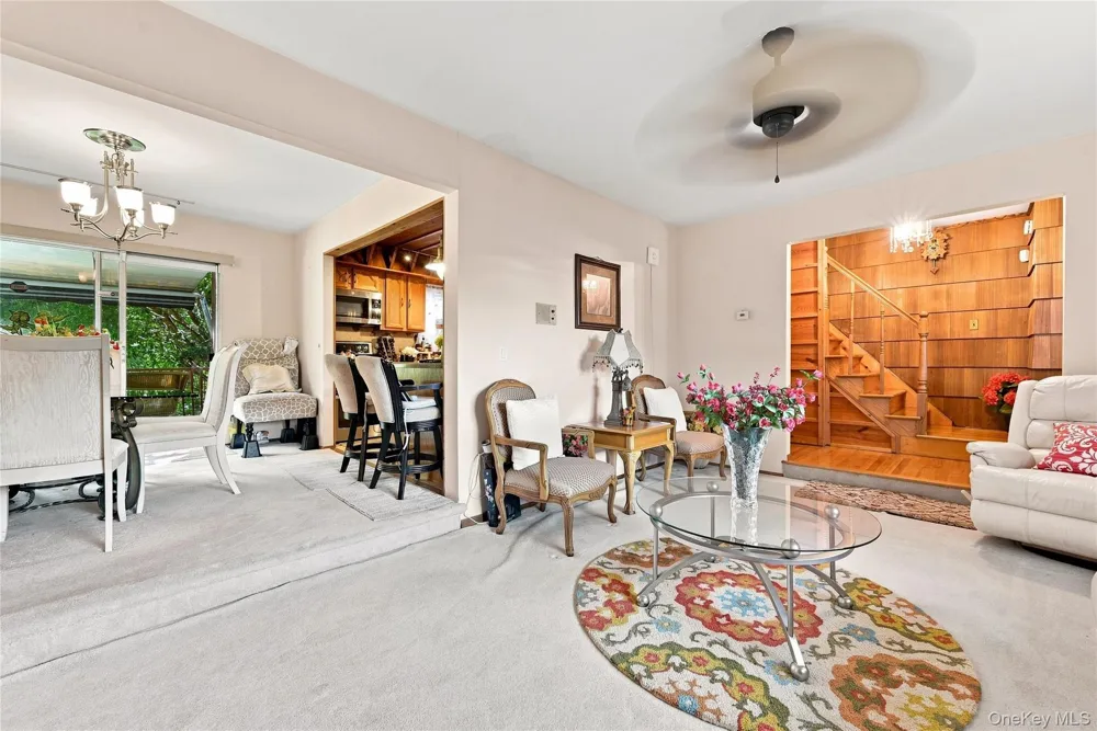 124 E Woodside Avenue Patchogue, NY 11772