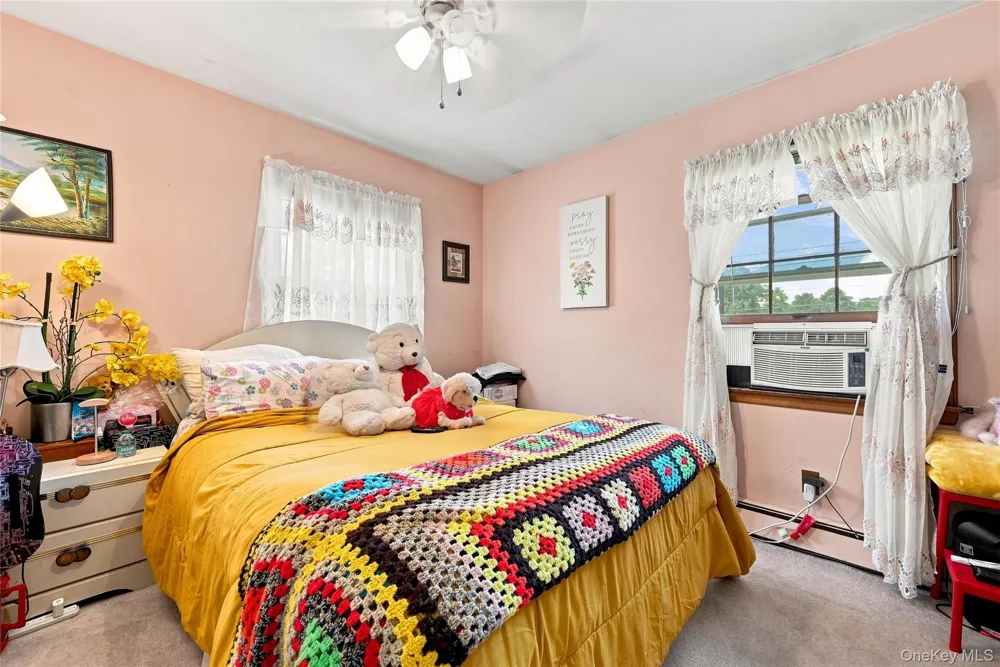 124 E Woodside Avenue Patchogue, NY 11772
