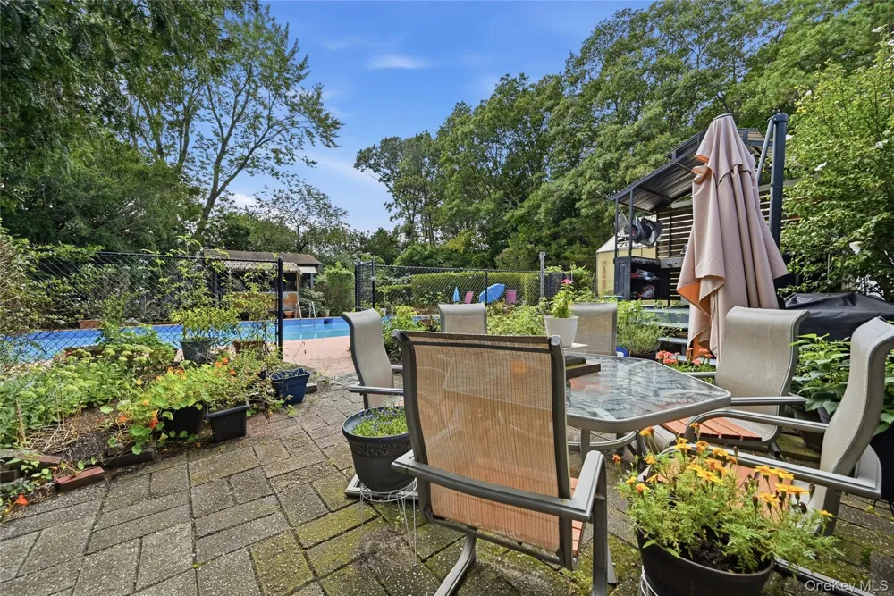 124 E Woodside Avenue Patchogue, NY 11772