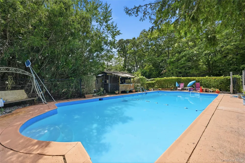 124 E Woodside Avenue Patchogue, NY 11772