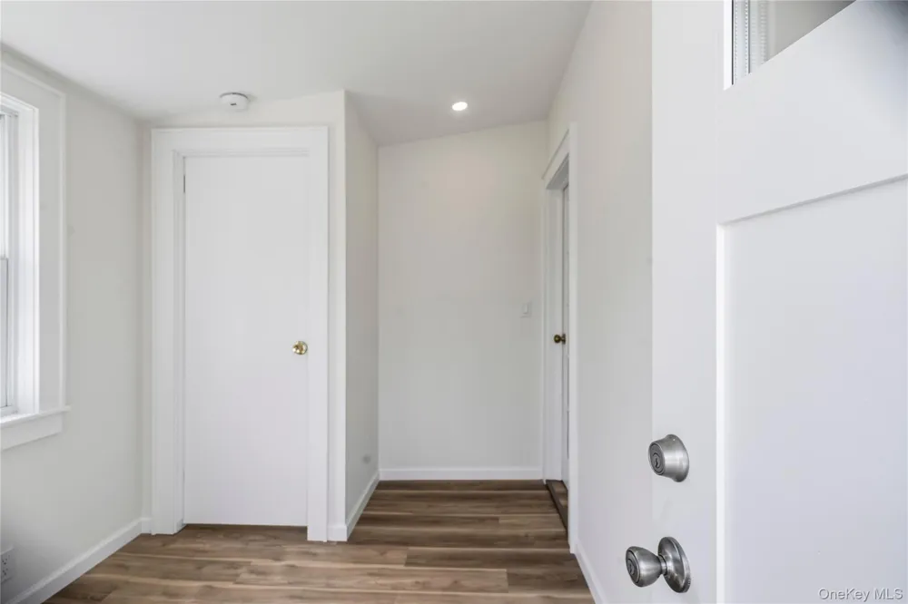 91 1st Avenue East Rockaway, NY 11518
