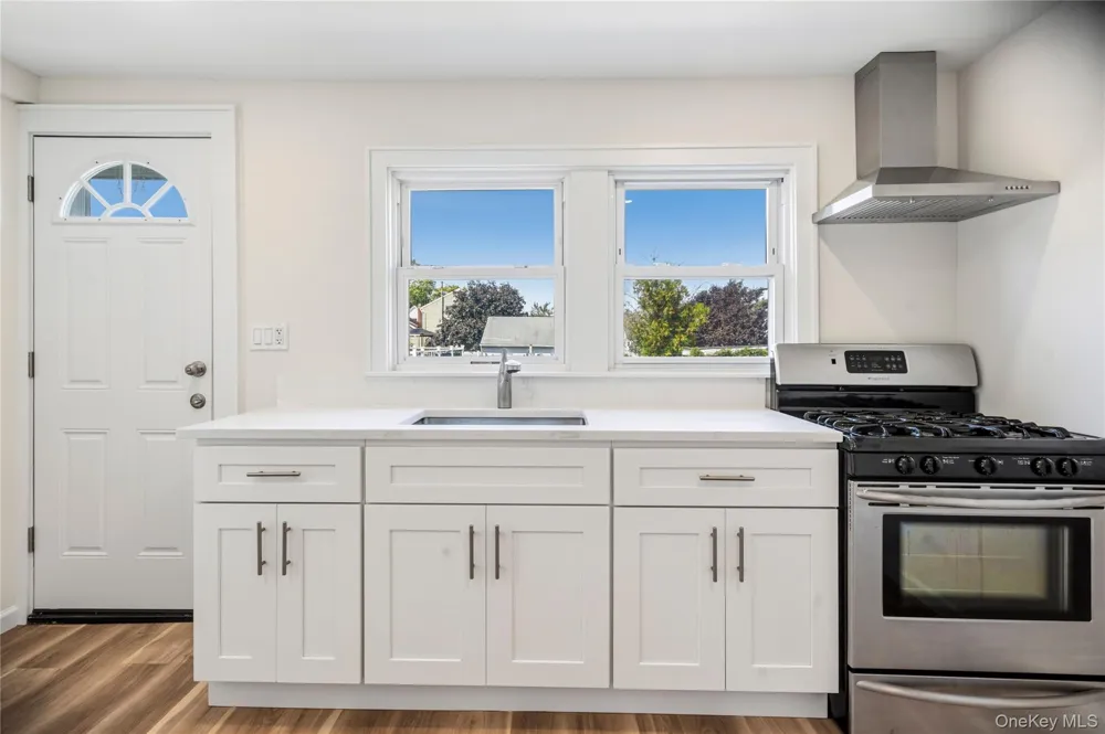 91 1st Avenue East Rockaway, NY 11518