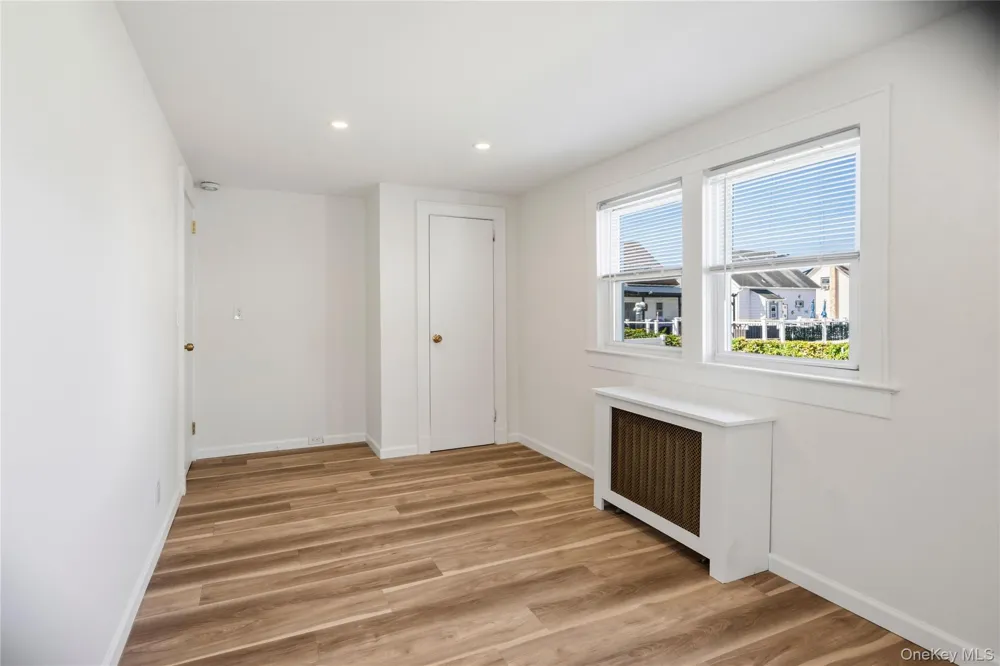 91 1st Avenue East Rockaway, NY 11518