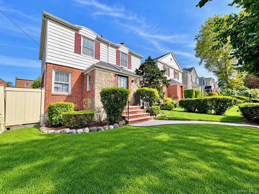 82-17 166th Street Jamaica, NY 11432