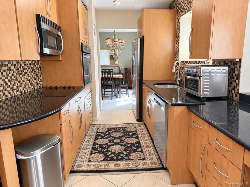 416 Benedict Avenue #3G Tarrytown, NY 10591