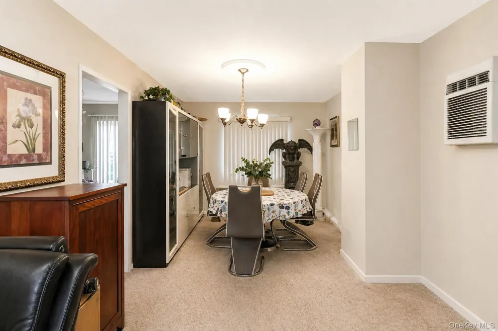 11 Seaford Road Mastic Beach, NY 11951