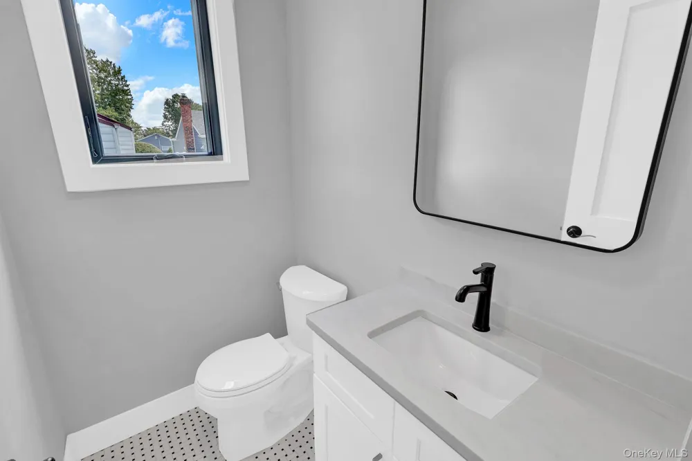 1370 Noel Court Merrick, NY 11566