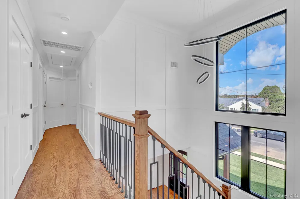 1370 Noel Court Merrick, NY 11566