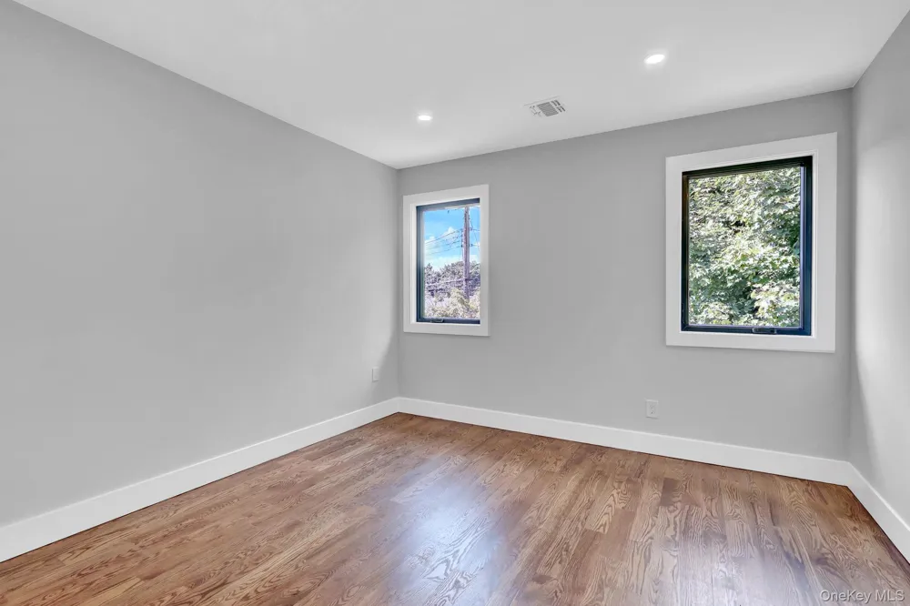 1370 Noel Court Merrick, NY 11566