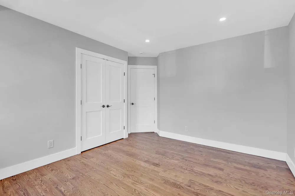 1370 Noel Court Merrick, NY 11566