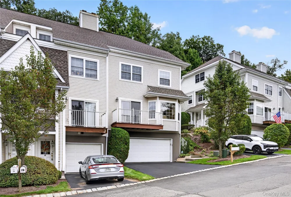 28 Crystal Hill Drive Pomona, NY 10970