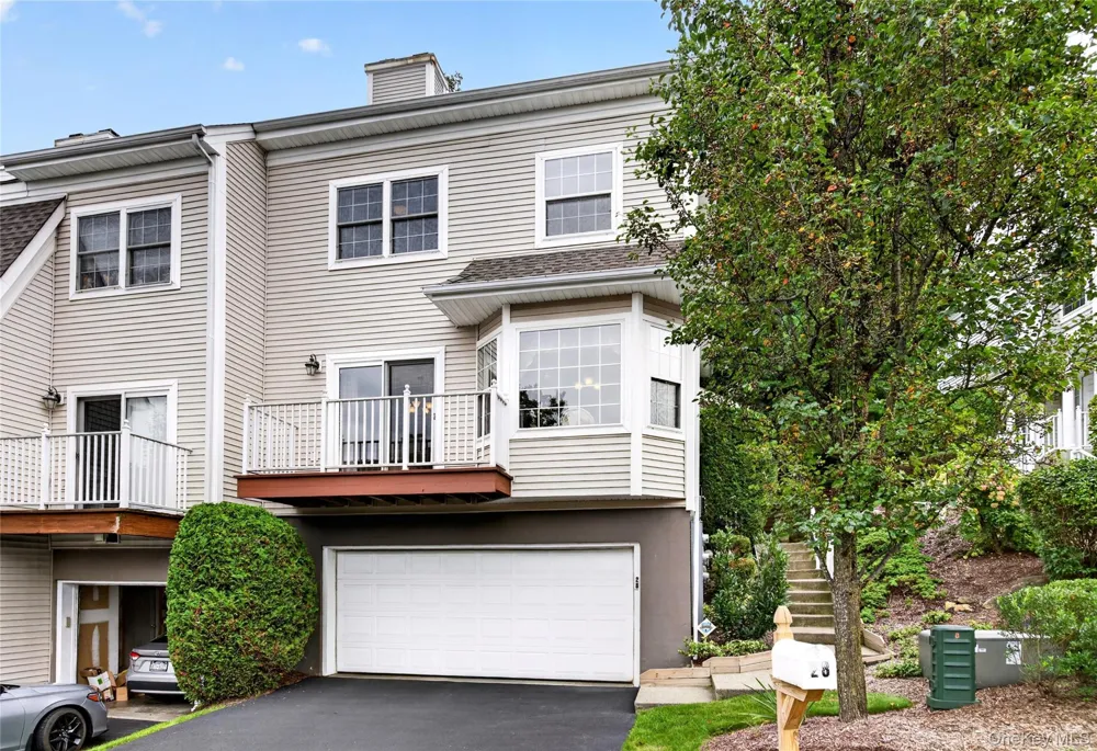 28 Crystal Hill Drive Pomona, NY 10970