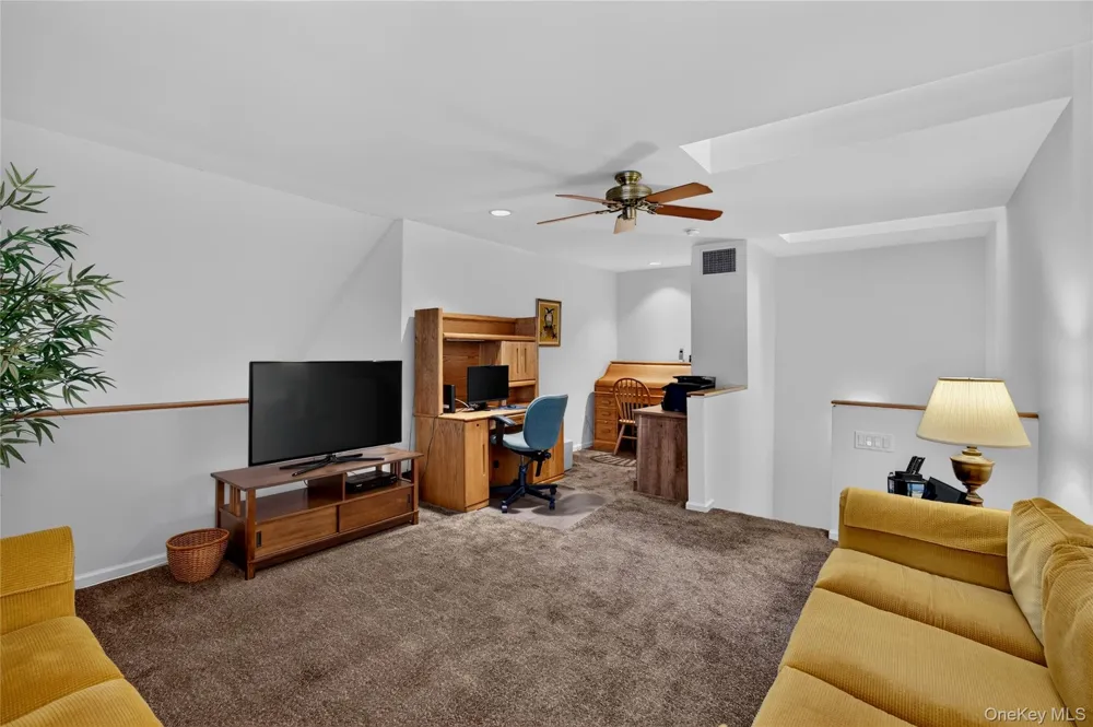 28 Crystal Hill Drive Pomona, NY 10970