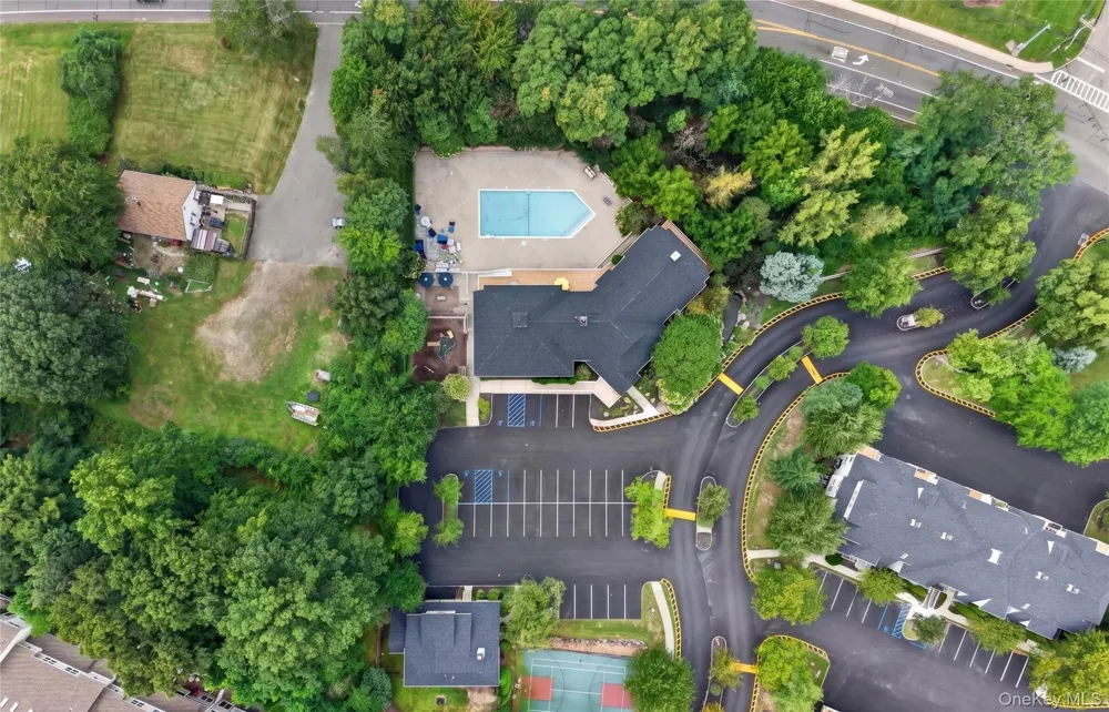 28 Crystal Hill Drive Pomona, NY 10970