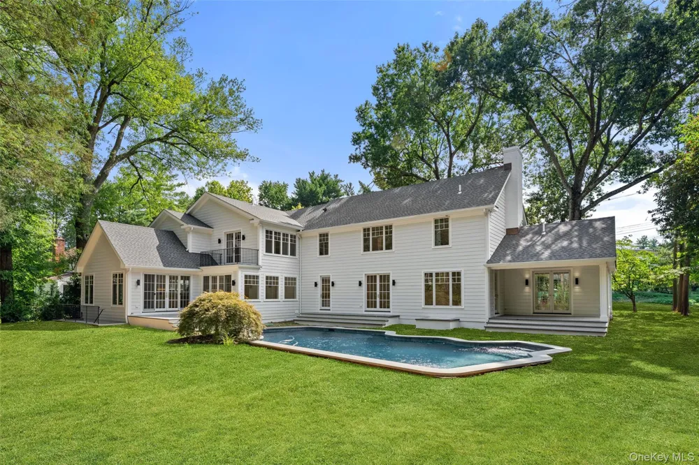 65 Fox Meadow Road Scarsdale, NY 10583