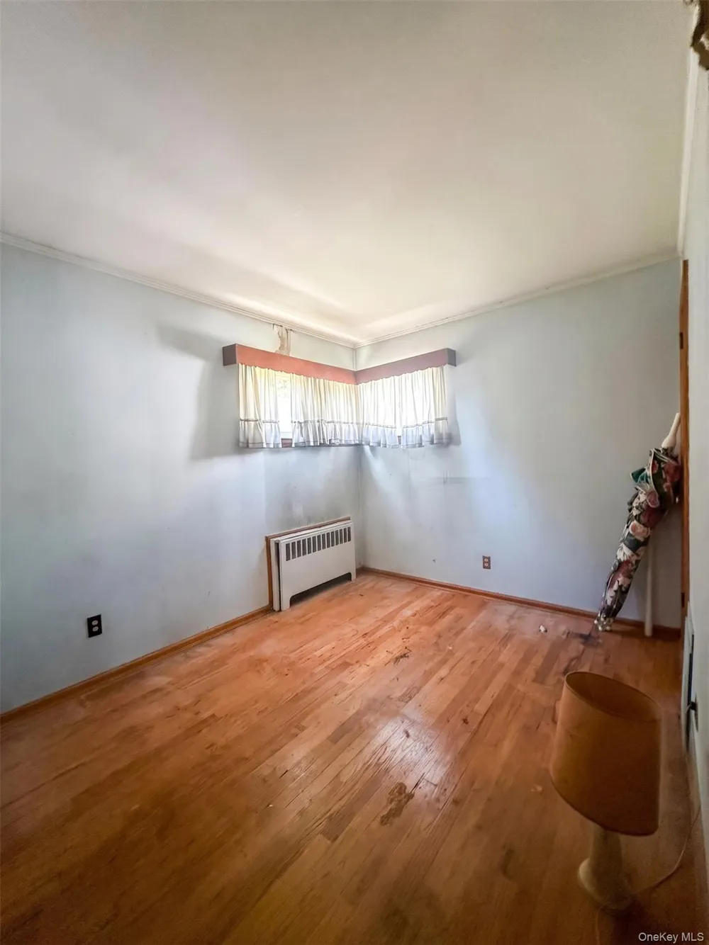 124 Westwood Road Massapequa Park, NY 11762