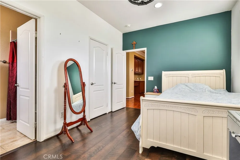 1886 Richards Upland, CA 91784