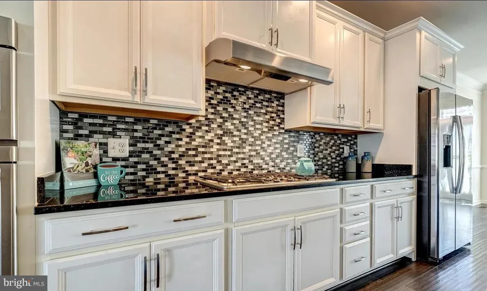 22586 CAMBRIDGEPORT SQUARE Ashburn, VA 20148