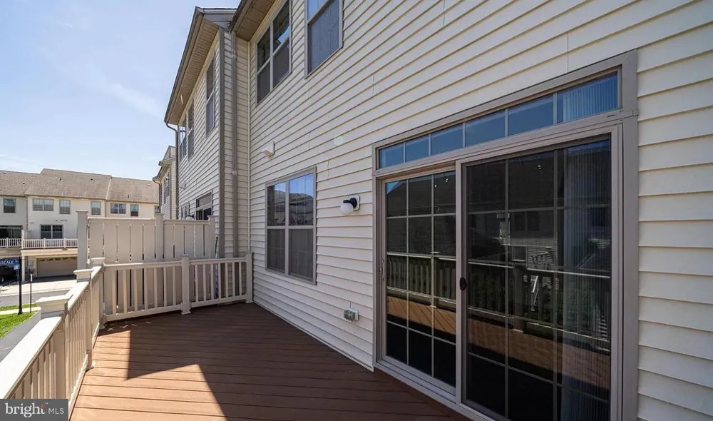 22586 CAMBRIDGEPORT SQUARE Ashburn, VA 20148