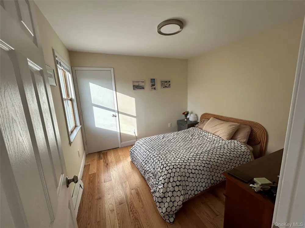 4 SOUTH BRETT ##B Beacon, NY 12508