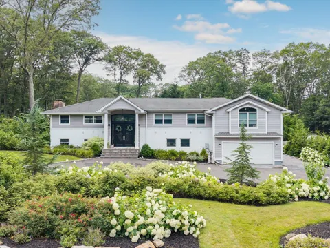 22 Beaumont Drive