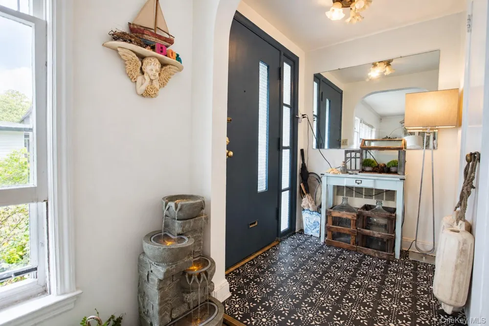 455 E Park Avenue Long Beach, NY 11561