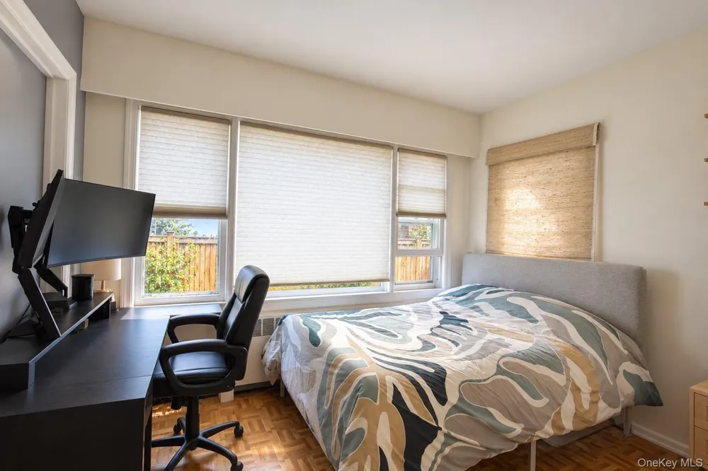 455 E Park Avenue Long Beach, NY 11561