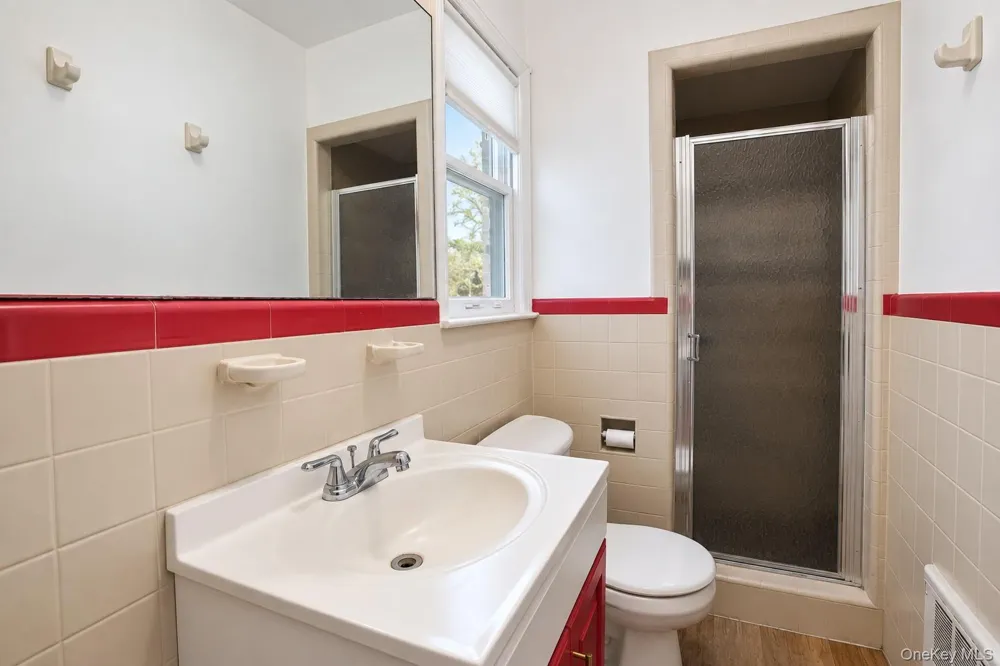455 E Park Avenue Long Beach, NY 11561